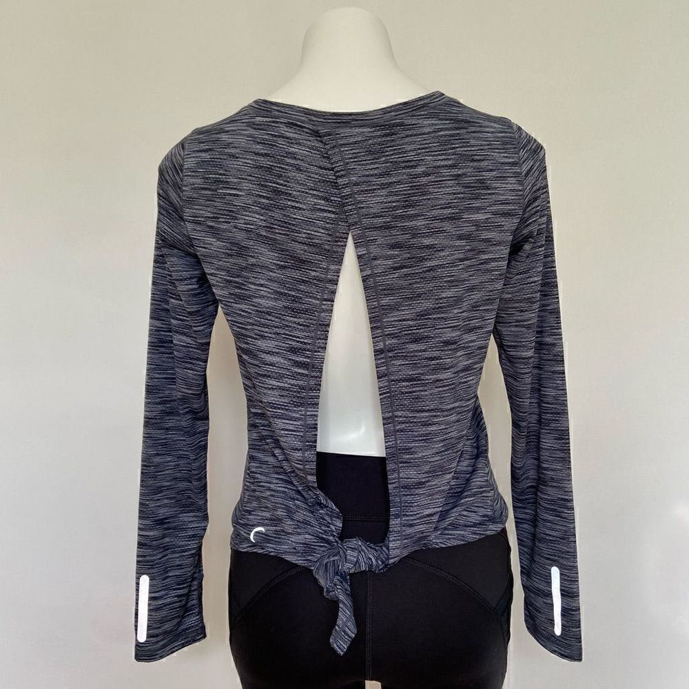 Zyia Active Long Sleeve Open Back Running Top